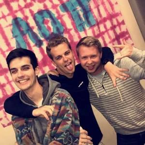 Meet your Posher, Alex